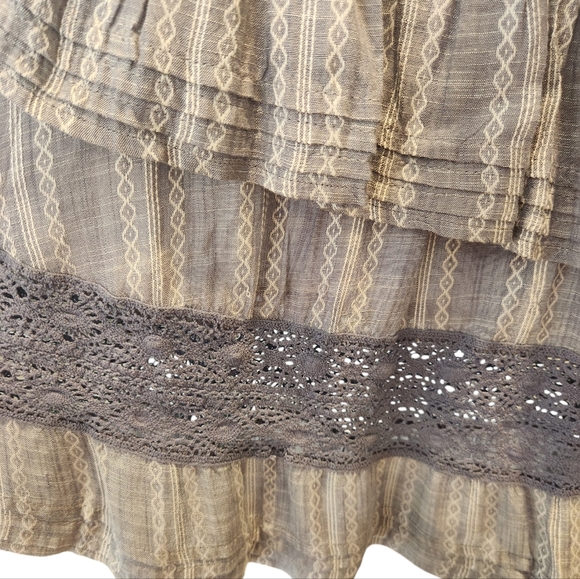 NWT Flea layered boho skirt with lace insert around bottom - Picture 2 of 4